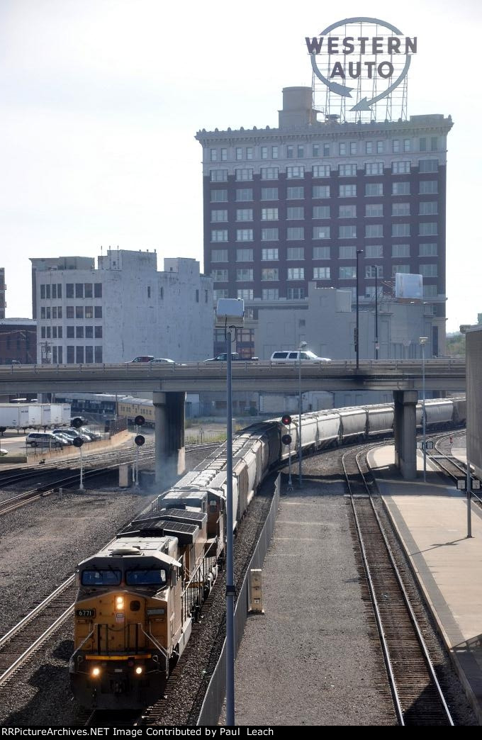 Westbound grain train